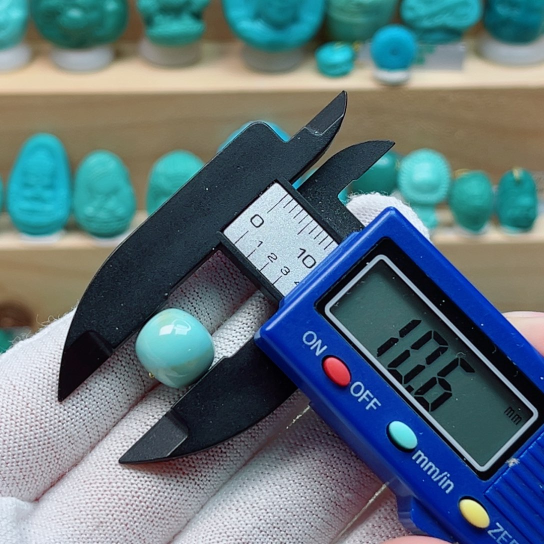 ****北绿松石未镶嵌老型