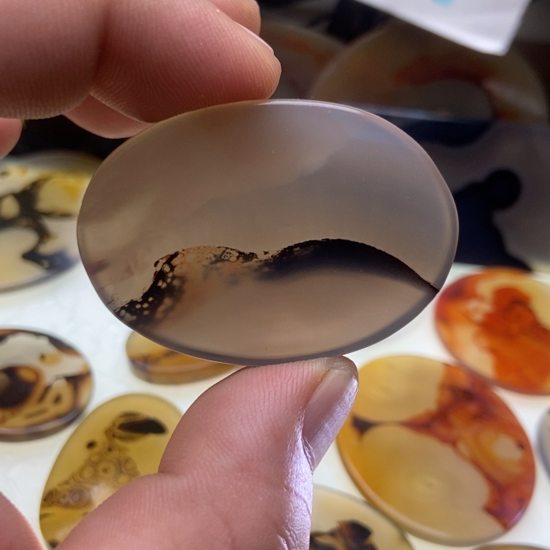 【闪购商品】玛瑙/玉髓颈饰未镶嵌