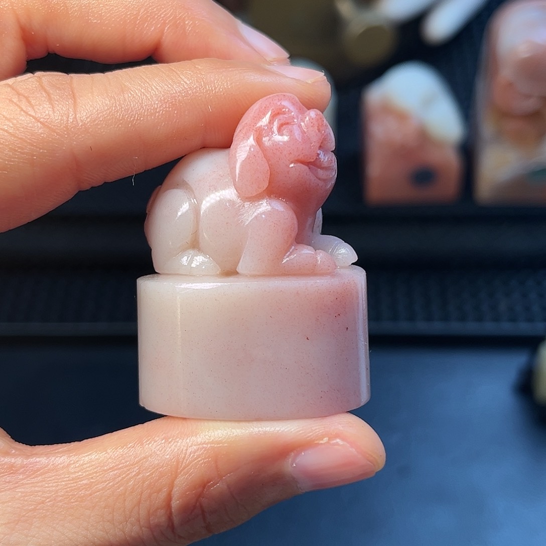 昌化石印石这么大岁数怎么会