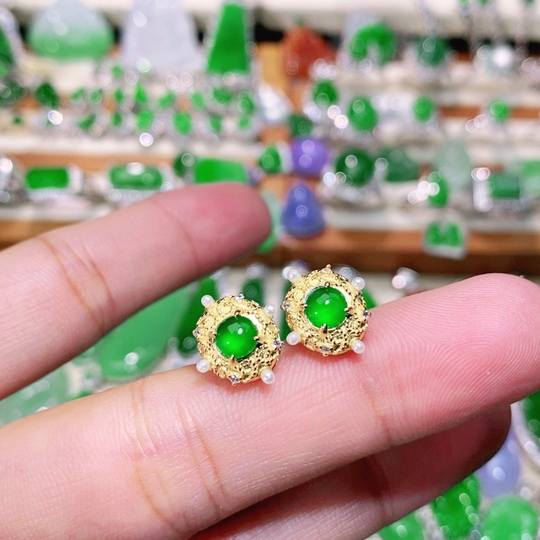 【闪购商品】未镶嵌挂件翡翠裸石