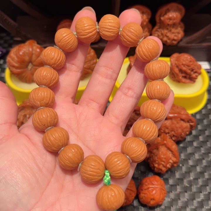 文玩核桃把件猴头手持