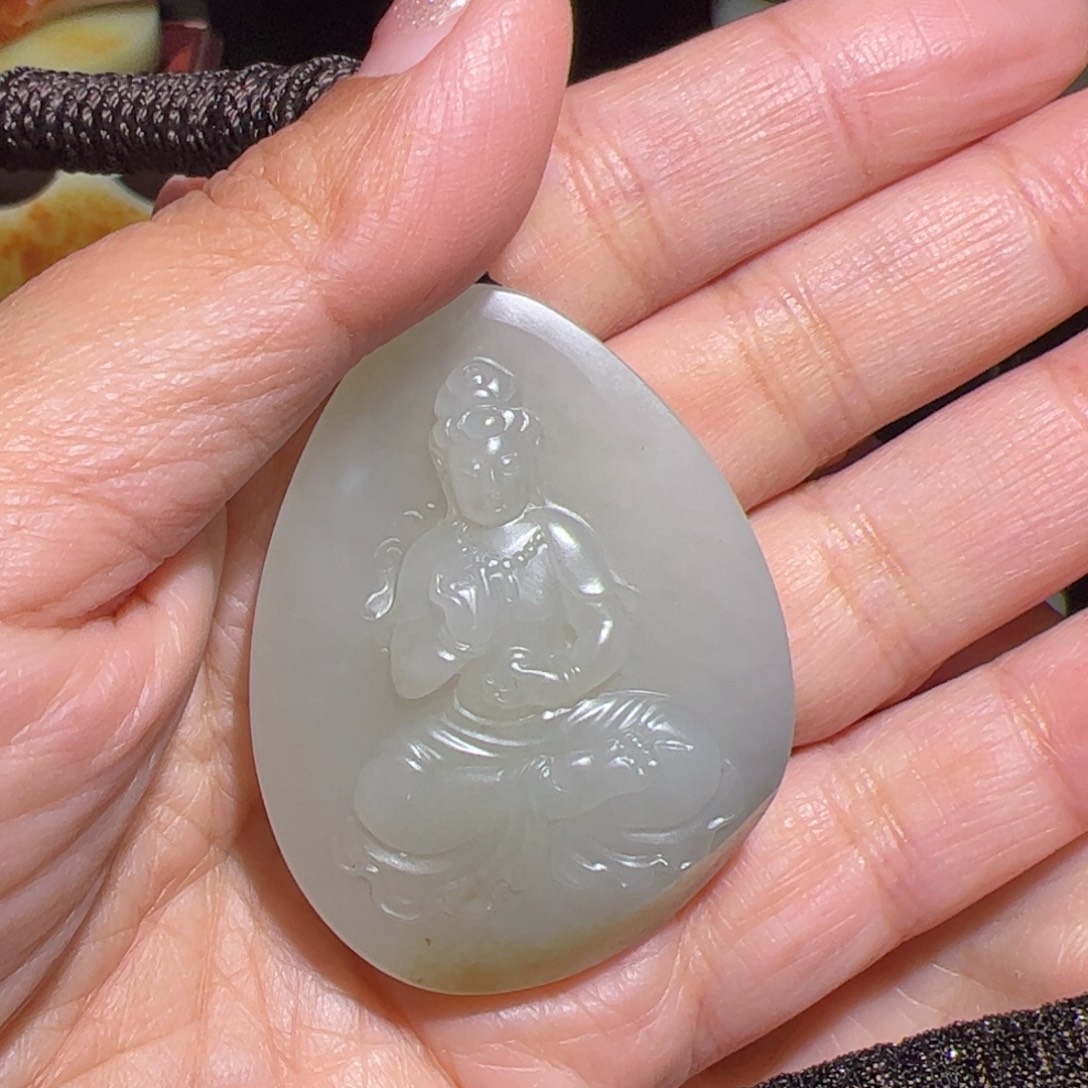 三***科和田玉未镶嵌颈饰