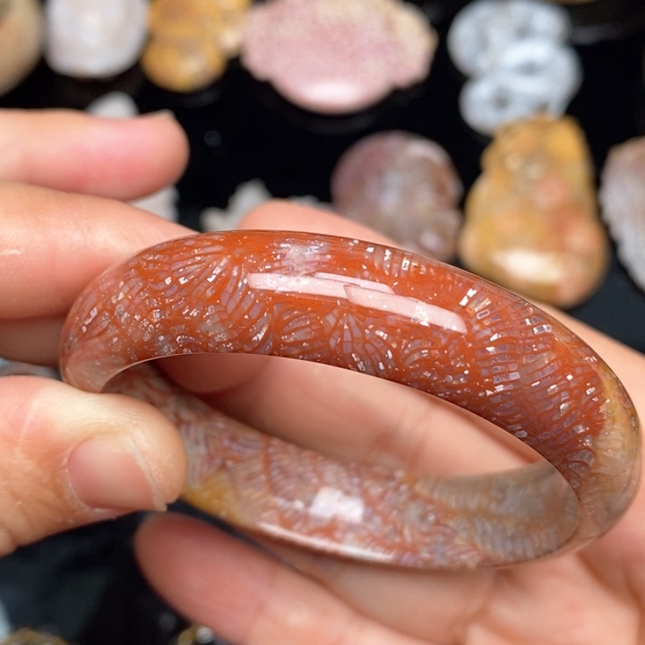 硅化珊瑚（珊瑚玉）手镯未镶嵌54