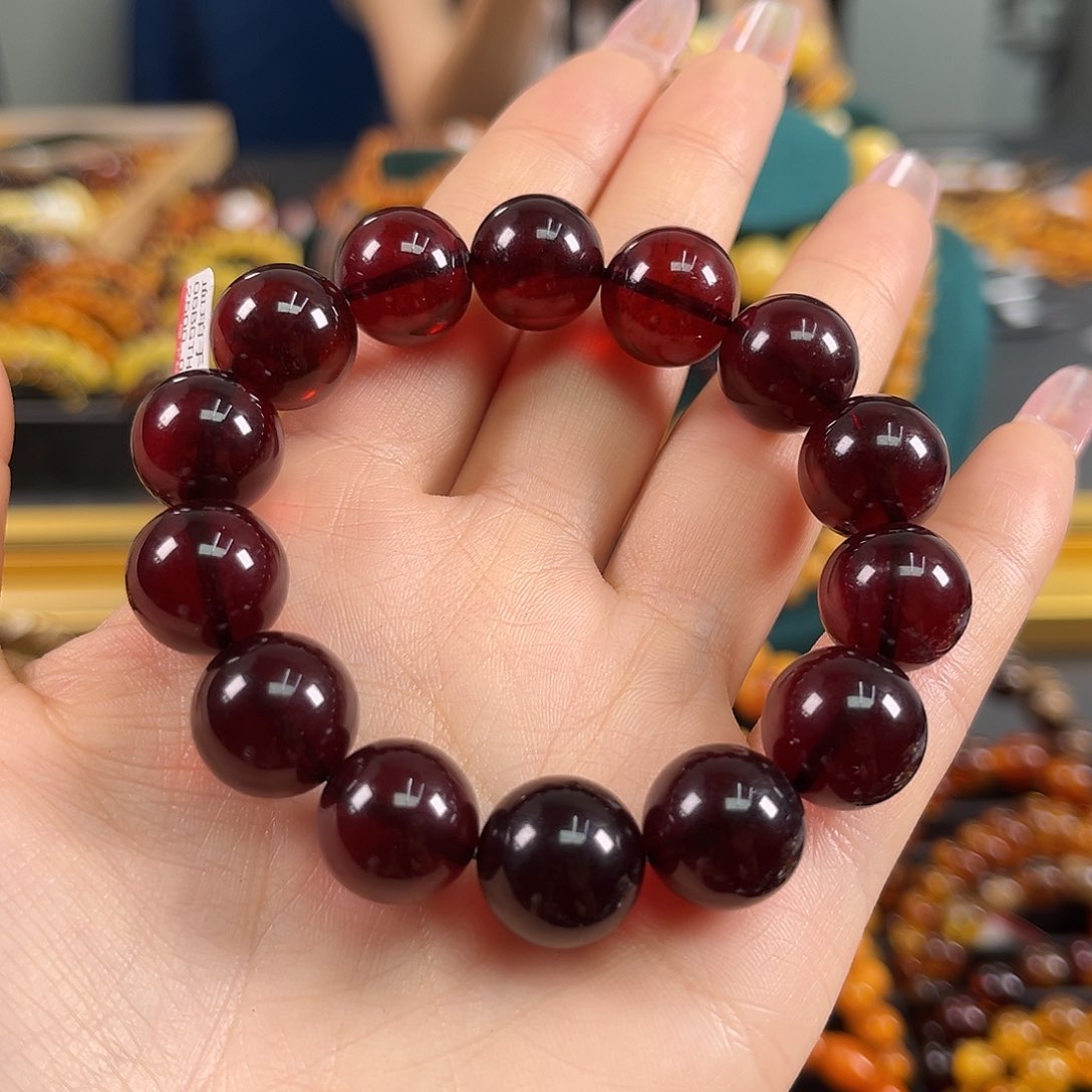 未镶嵌琥珀裸石血珀14+