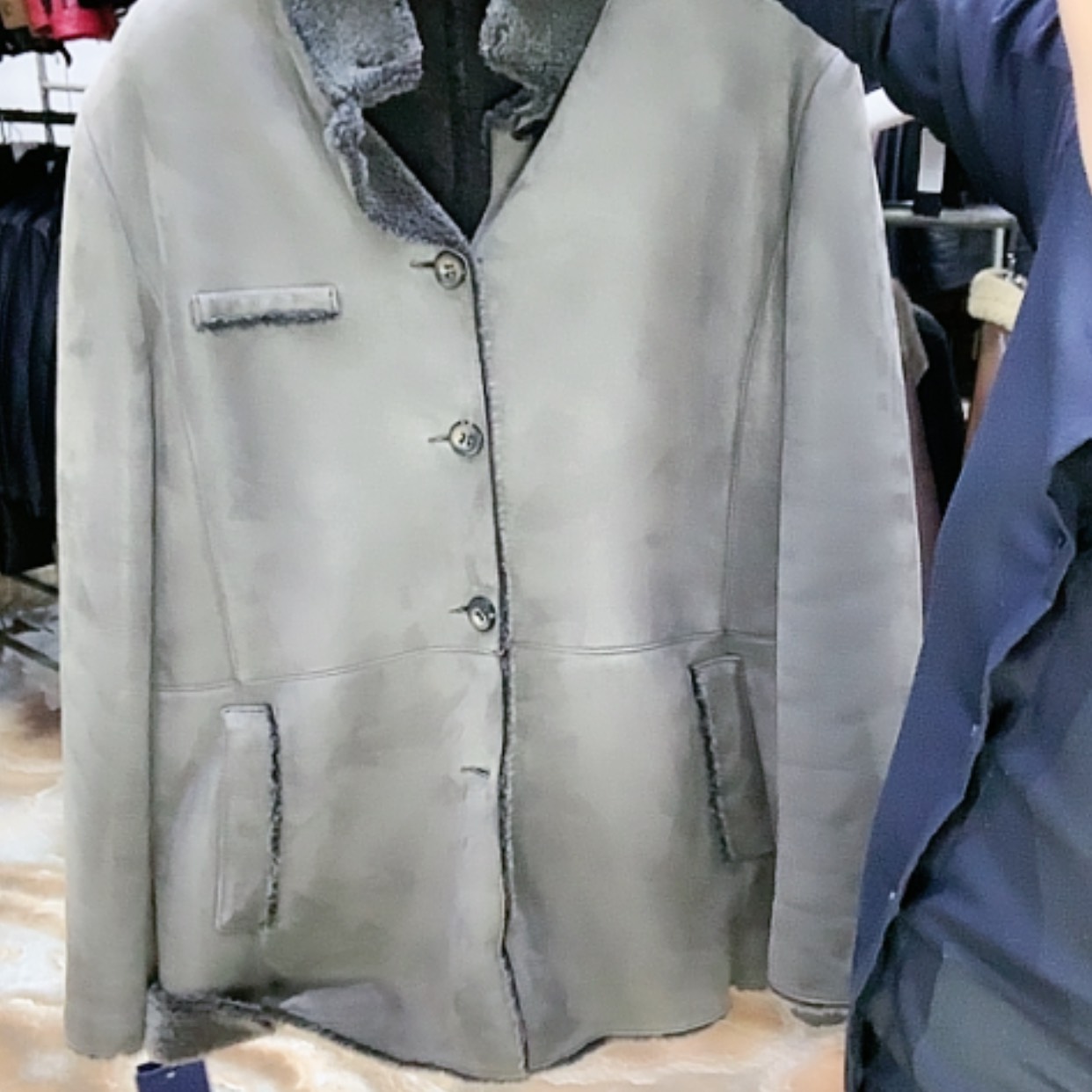 【闪购商品】真皮皮毛一体