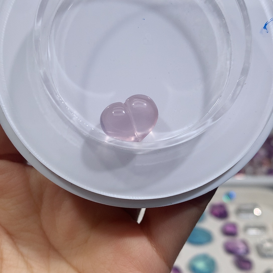 未镶嵌珠宝半成品水晶粉水屁桃打孔定制不退换