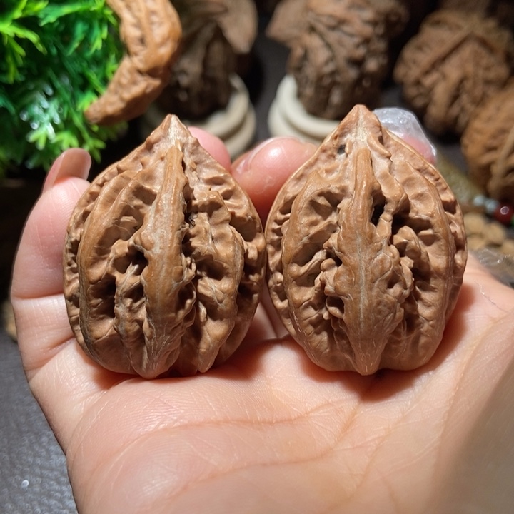 把件文玩核桃东北楸子小雪9