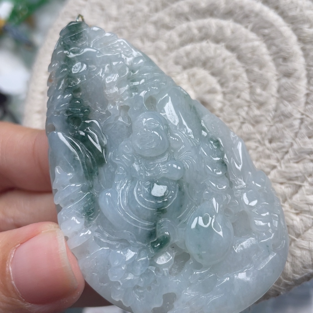 翡翠未镶嵌颈饰天然A货缅甸翡翠