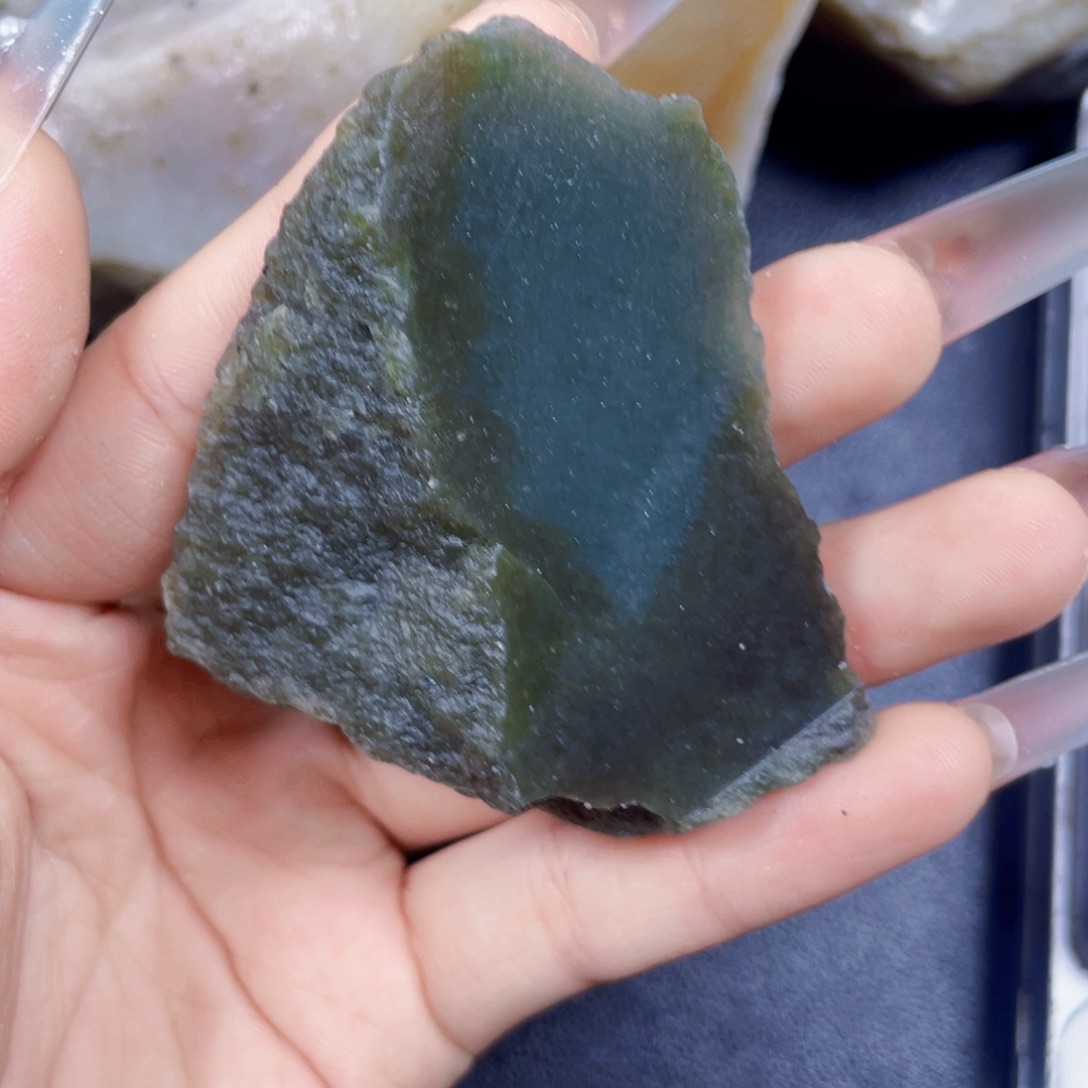 未镶嵌和田玉珠宝半成品