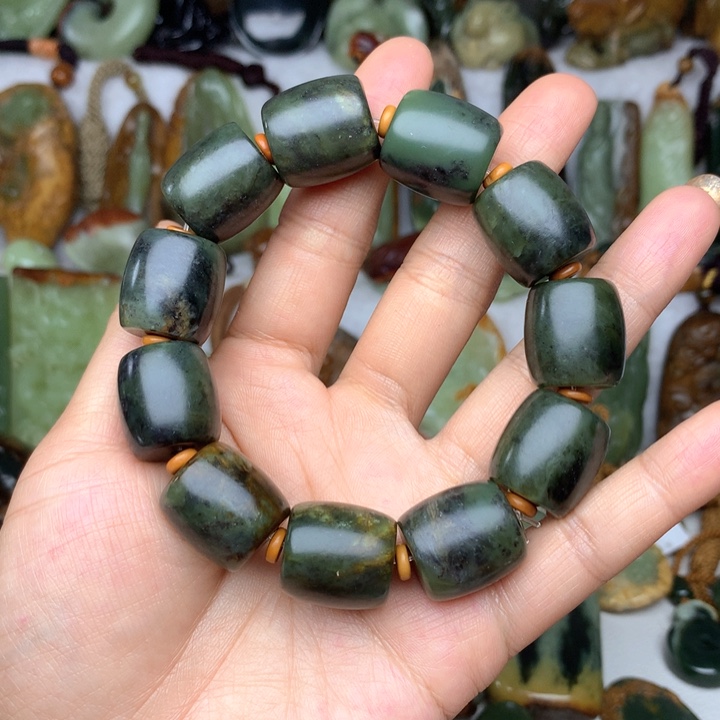 岫岩河磨玉（透闪石质玉）手串未镶嵌