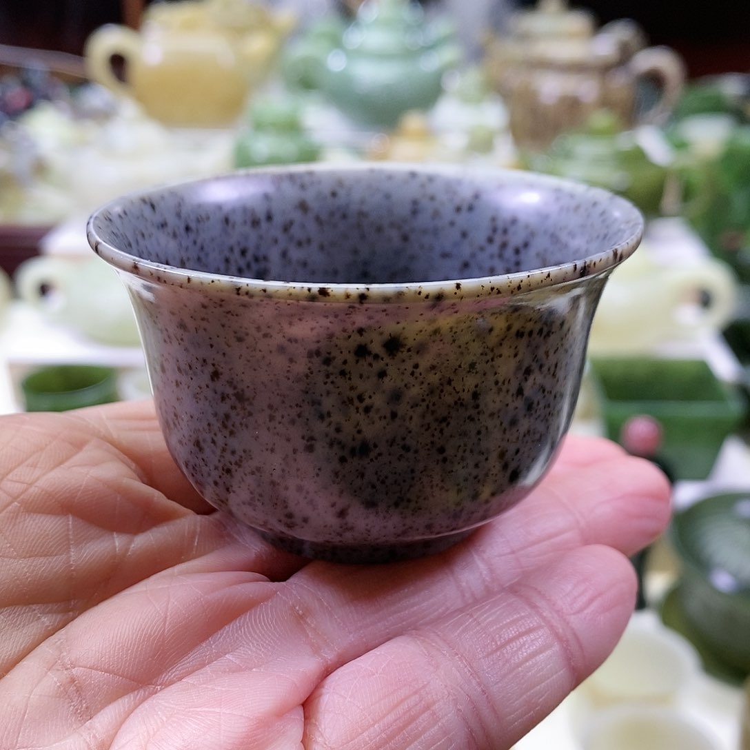 和田玉茶杯未镶嵌