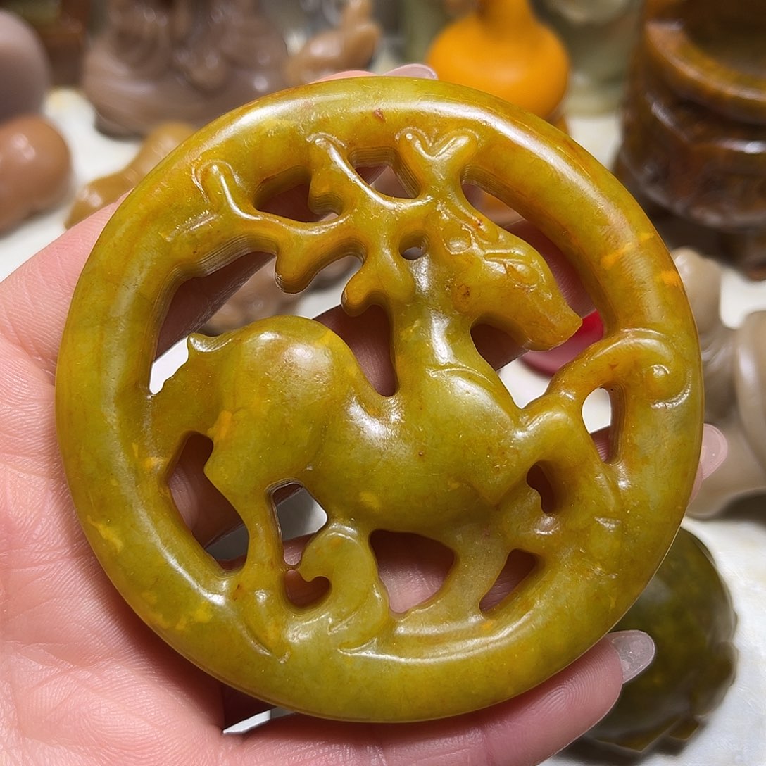 白玉菩提吊坠白玉菩提吊坠