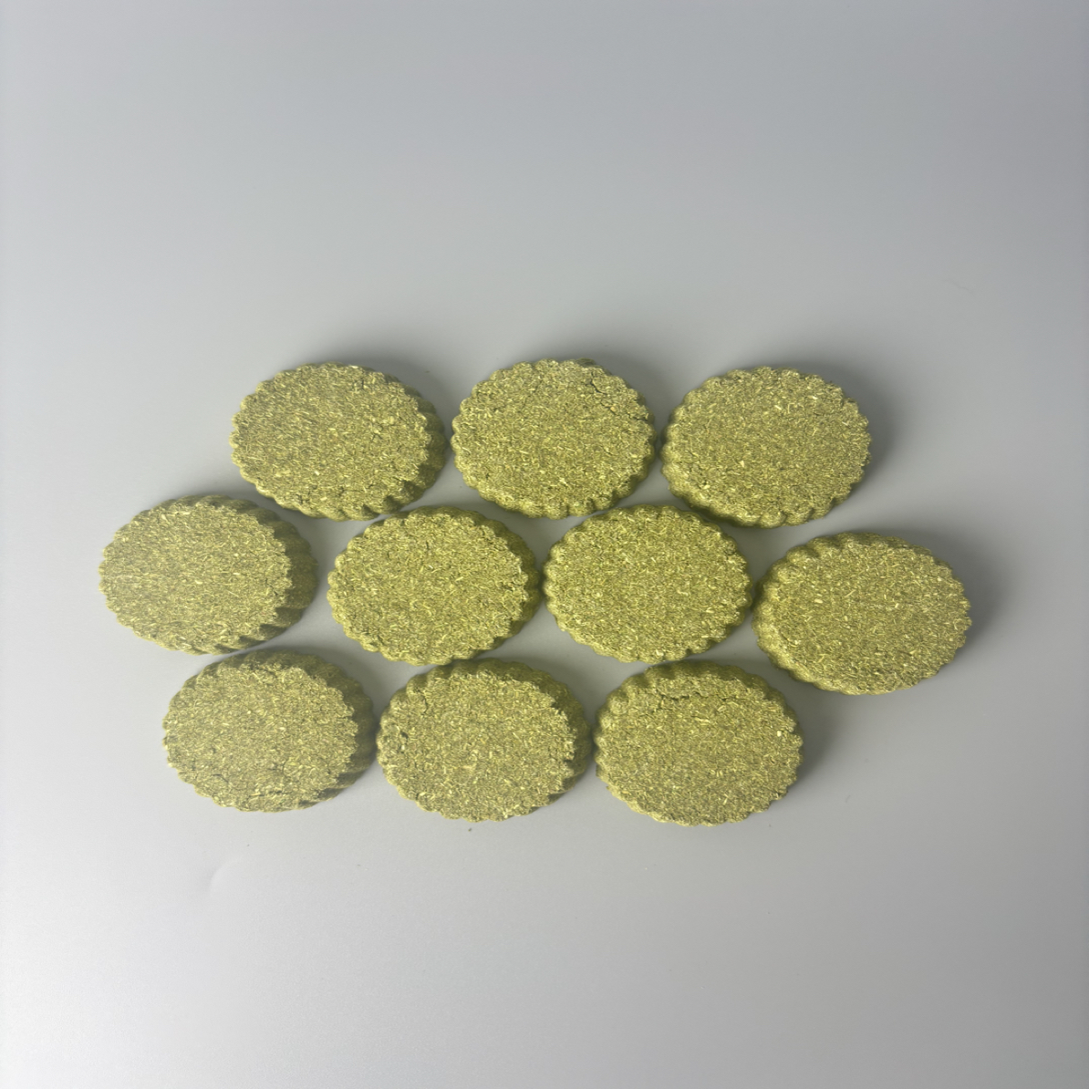 宠物兔子磨牙草饼