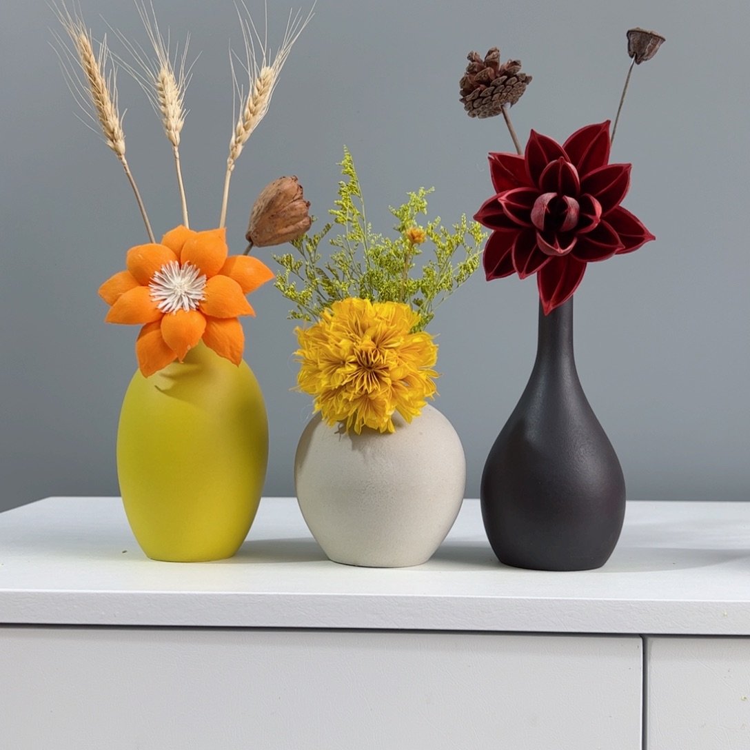 摆件陶瓷小花瓶摆件含花总高约20-30cm