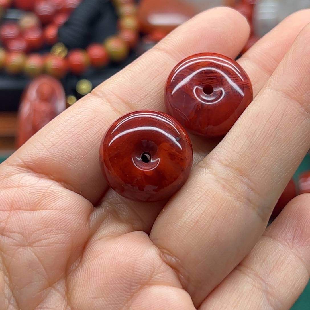 赤***红南红玛瑙未镶嵌配饰