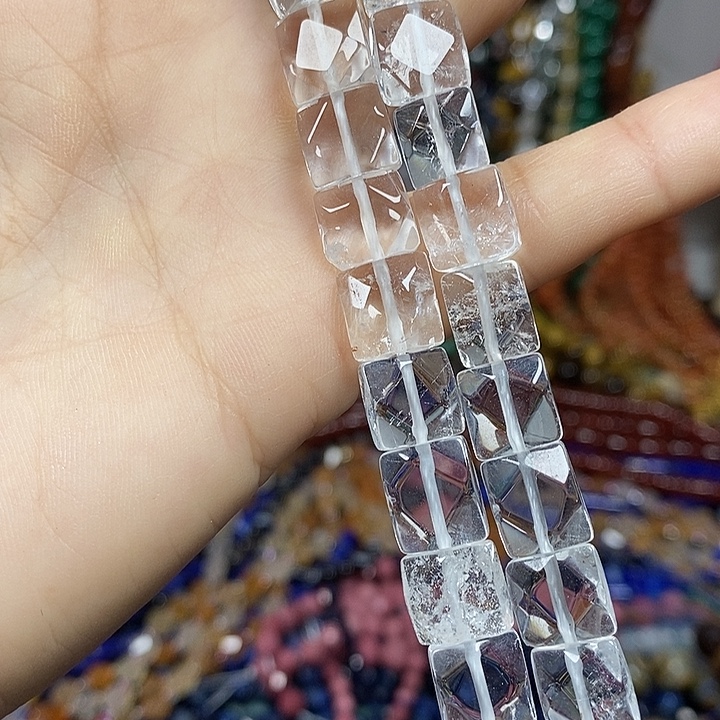 玛瑙/玉髓未镶嵌珠宝半成品天然白水晶切面卡9-10mm一条