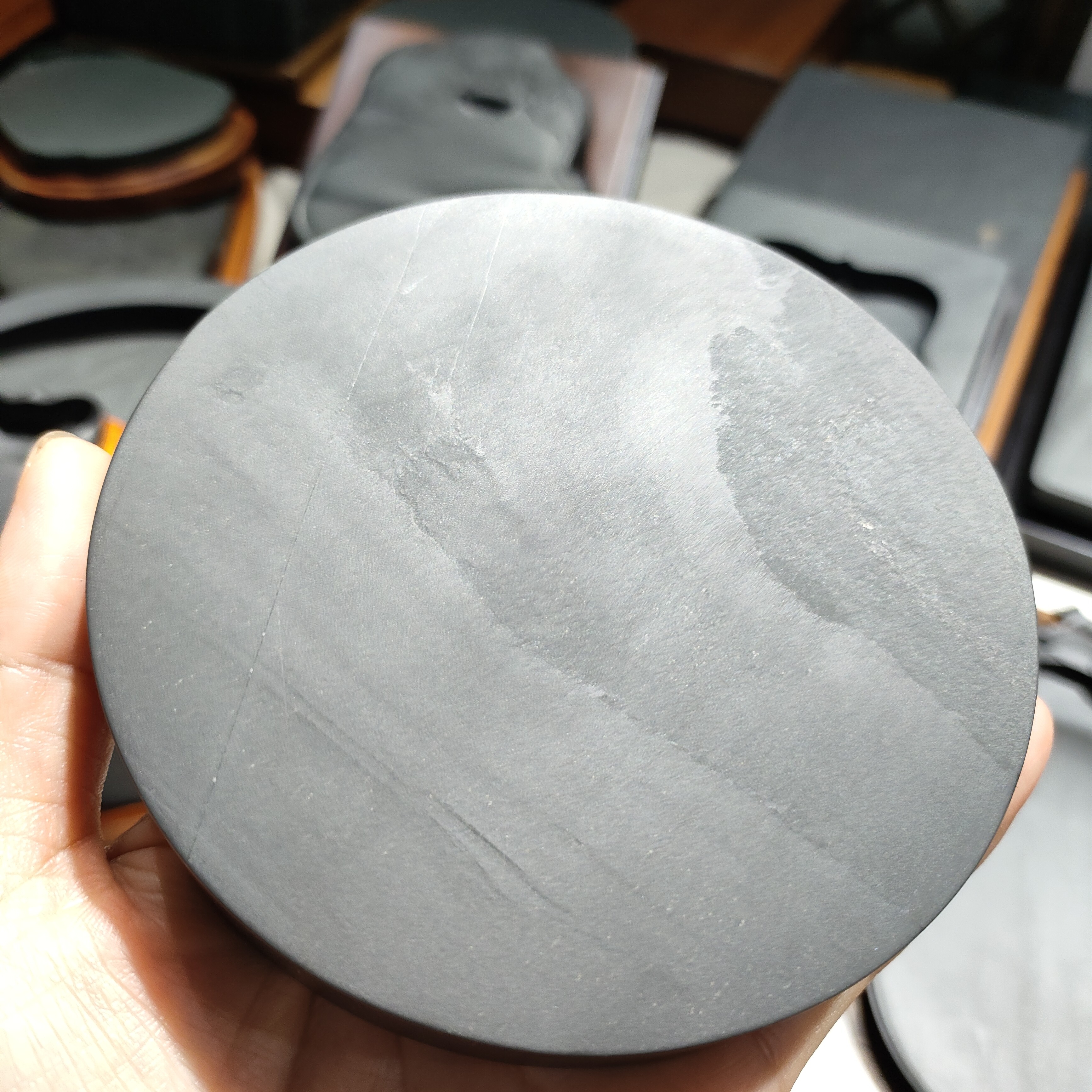 歙砚老坑金星坑纯肉庙前青，11-1.7厘米