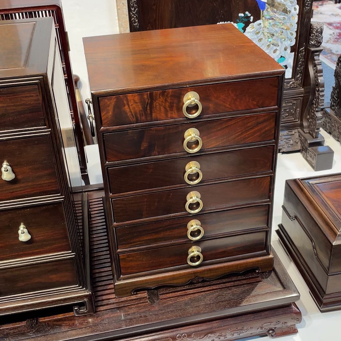 红酸枝木类成套家具向*堂