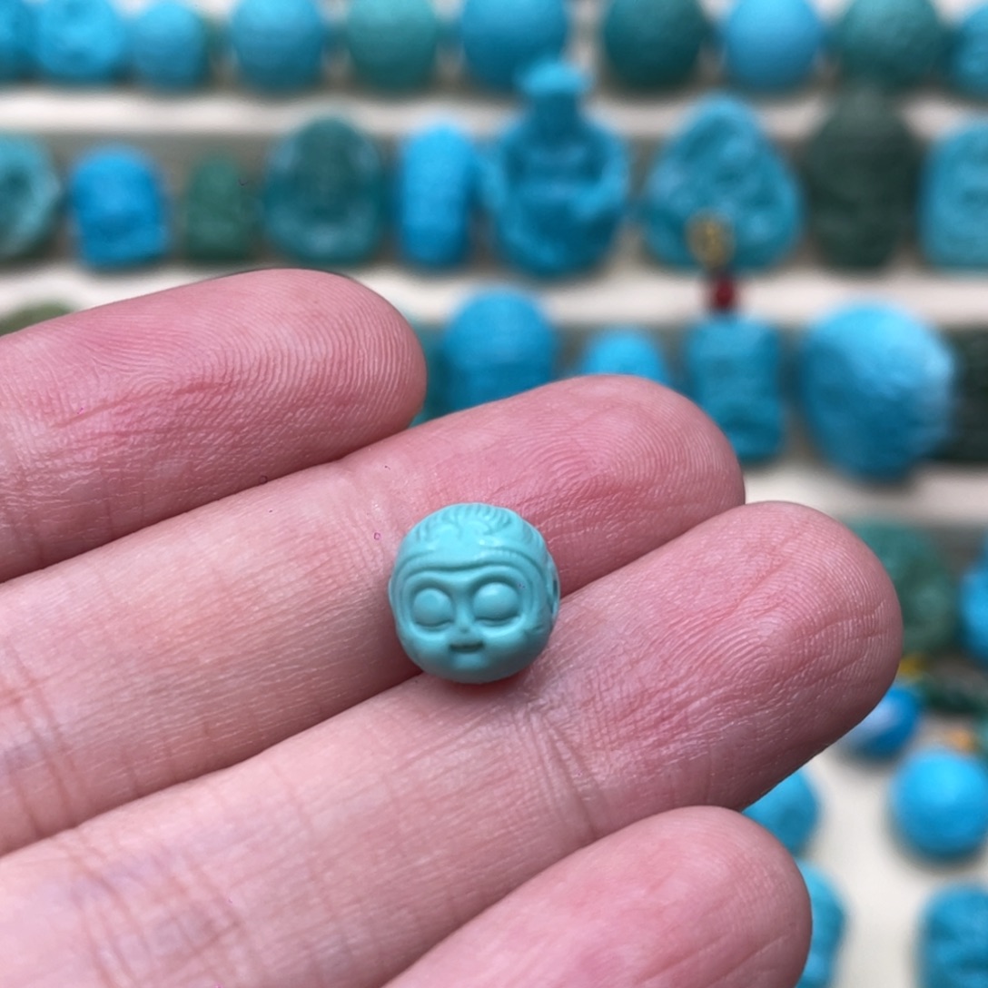 绿松石未镶嵌颈饰9