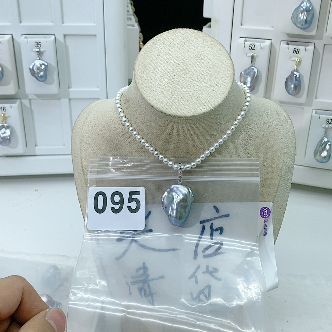 淡水珍珠颈饰合金