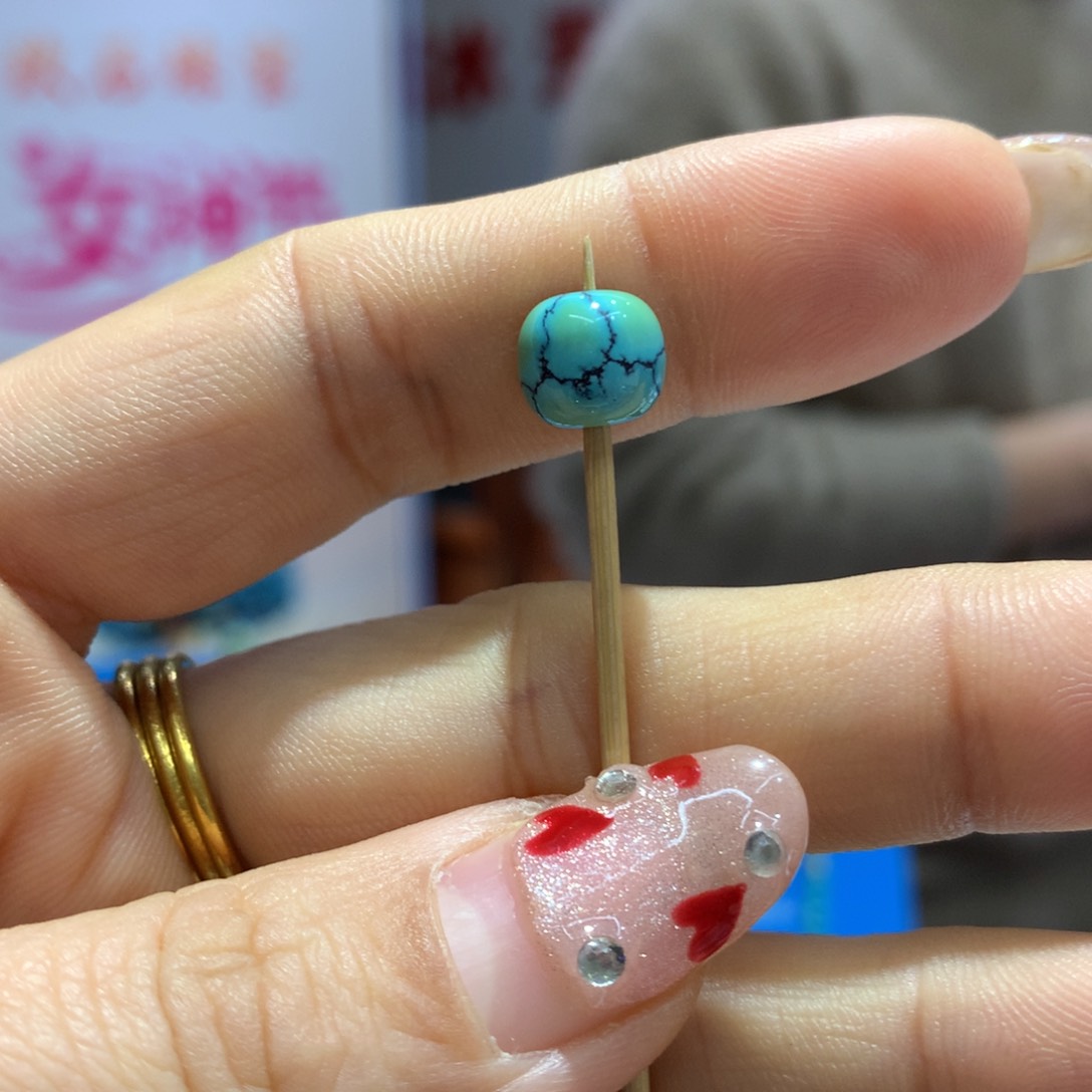 绿松石配饰未镶嵌