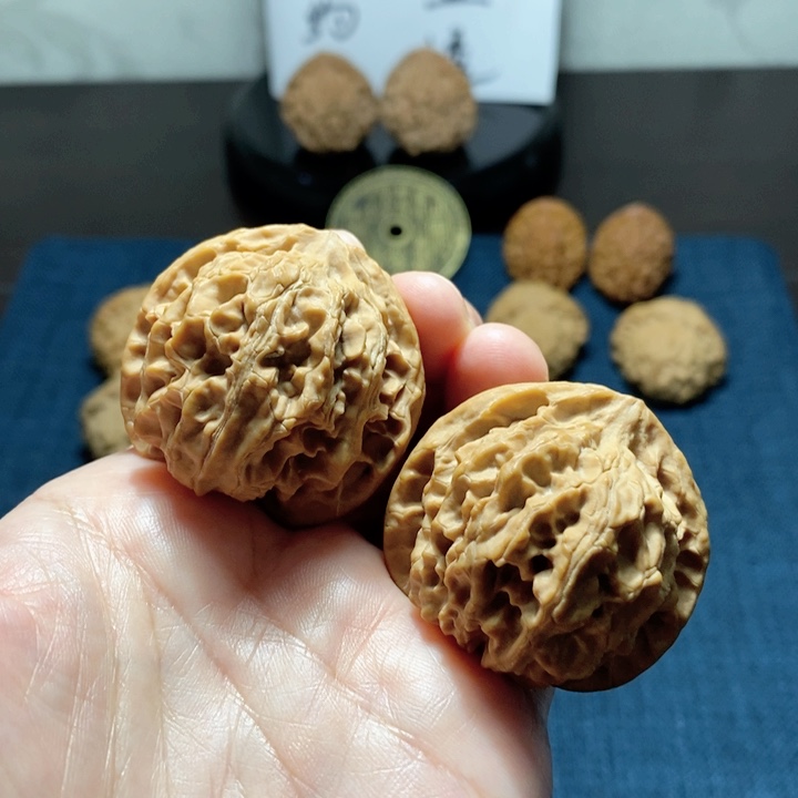 桃核吊坠爱****吖苹果园狮子头40