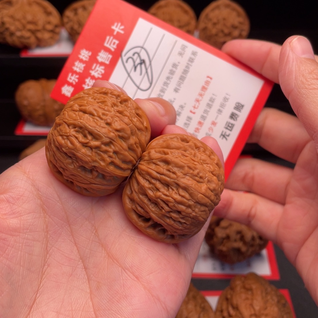 把件文玩核桃铁锤37肚子有修