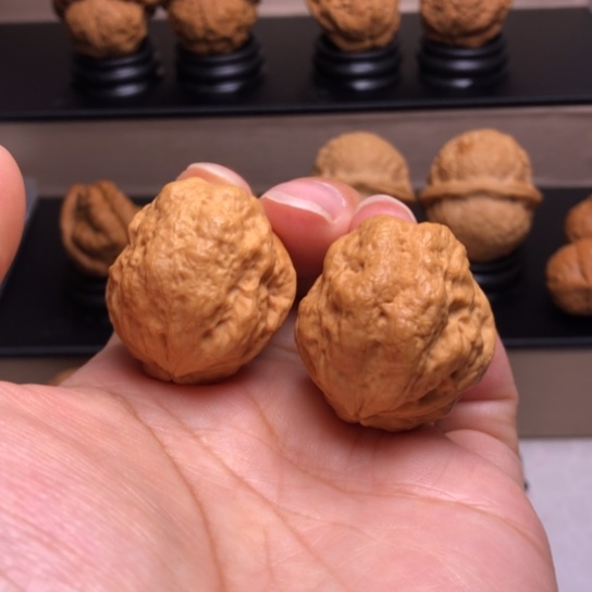 文玩核桃把件玉龙金蟾43