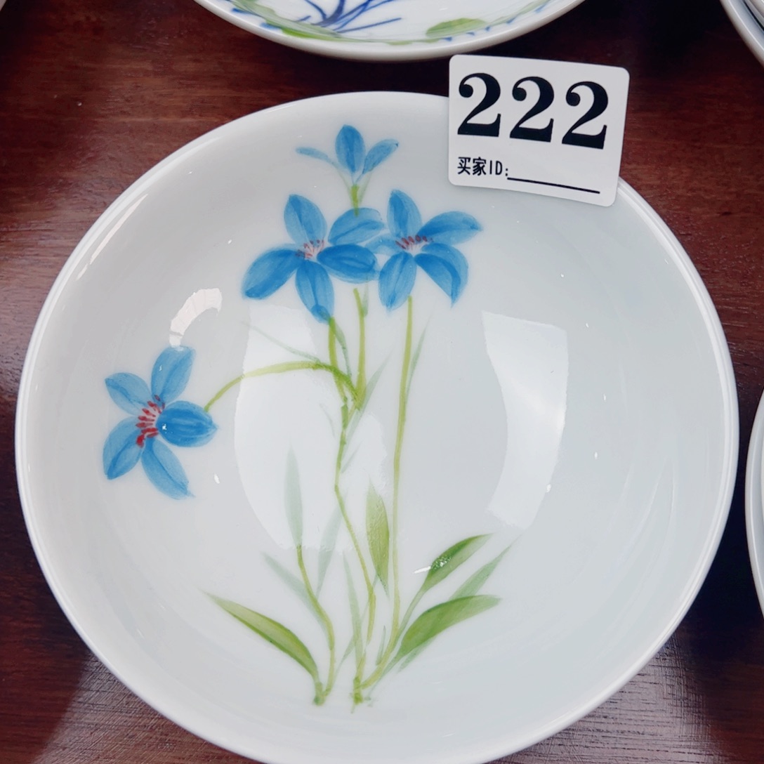 景德镇陶瓷手工手绘制作