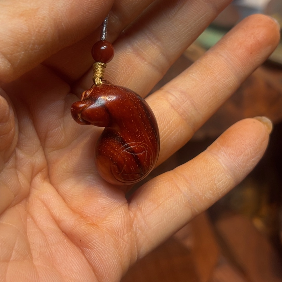 檀香紫檀（小叶紫檀）被****恐