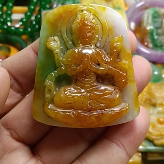 翡翠颈饰未镶嵌津****店