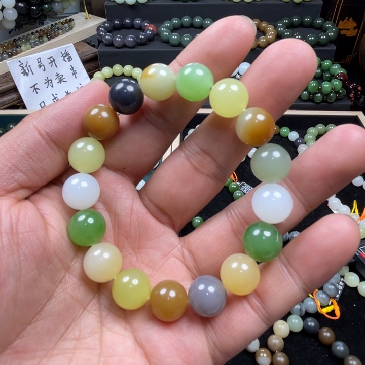 和田玉手串未镶嵌蓝*