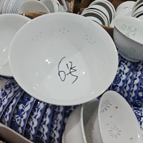 瓷玲珑白色6寸面碗3个微瑕疵6号