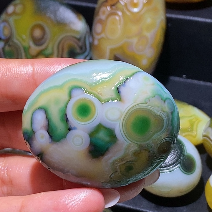 玛瑙/玉髓未镶嵌珠宝奇石14