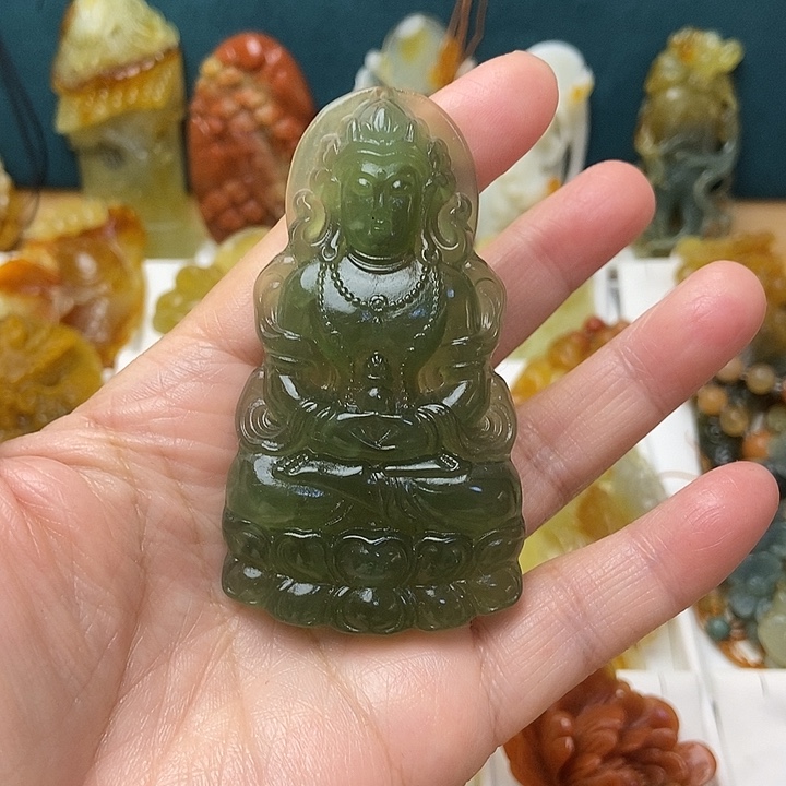 北***狼蛇纹石玉合金颈饰