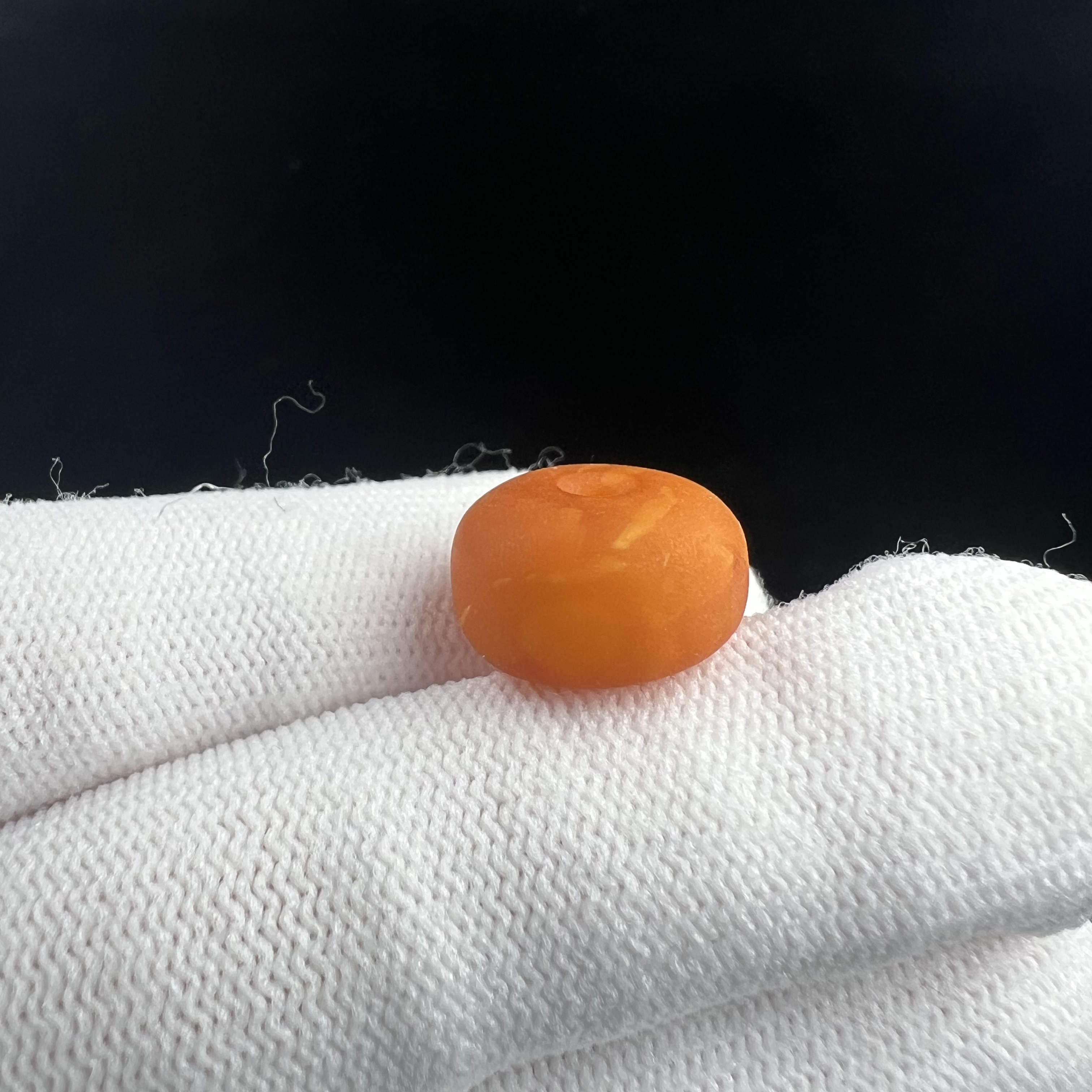 F2159天然原矿俄料蜜蜡老蜡藏扣15*8mm支持复检