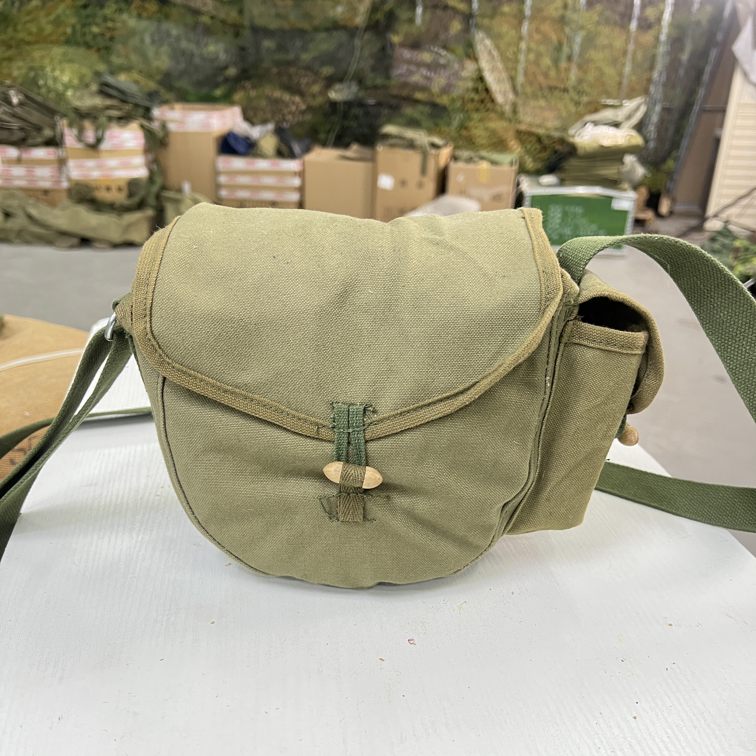 56式80年代鼓包带侧兜斜挎包单肩包23*18cm