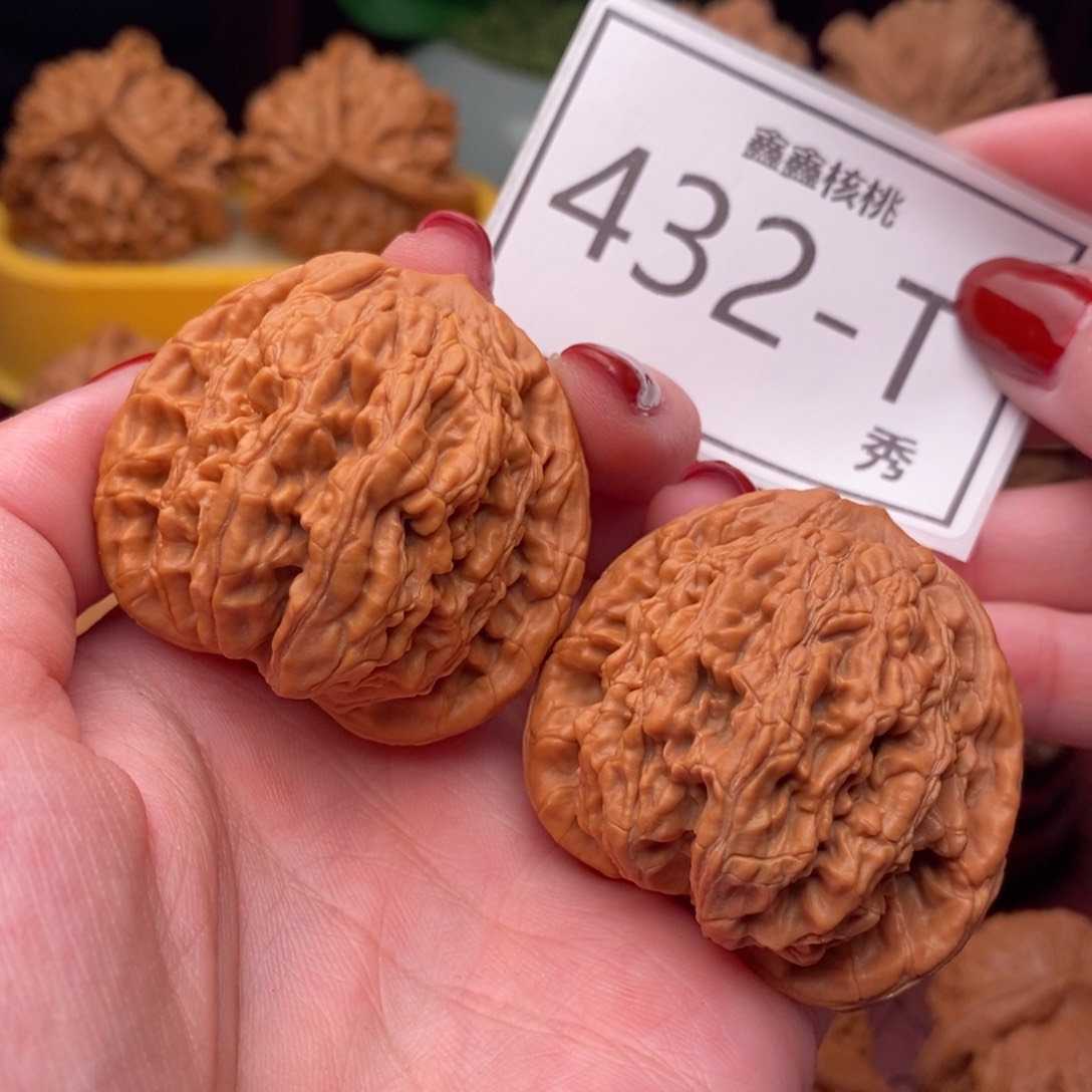 文玩核桃把件虎头42