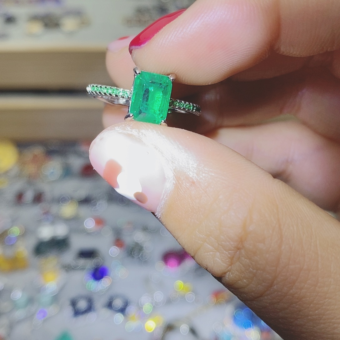 【闪购商品】托帕石耳饰银S925镶嵌