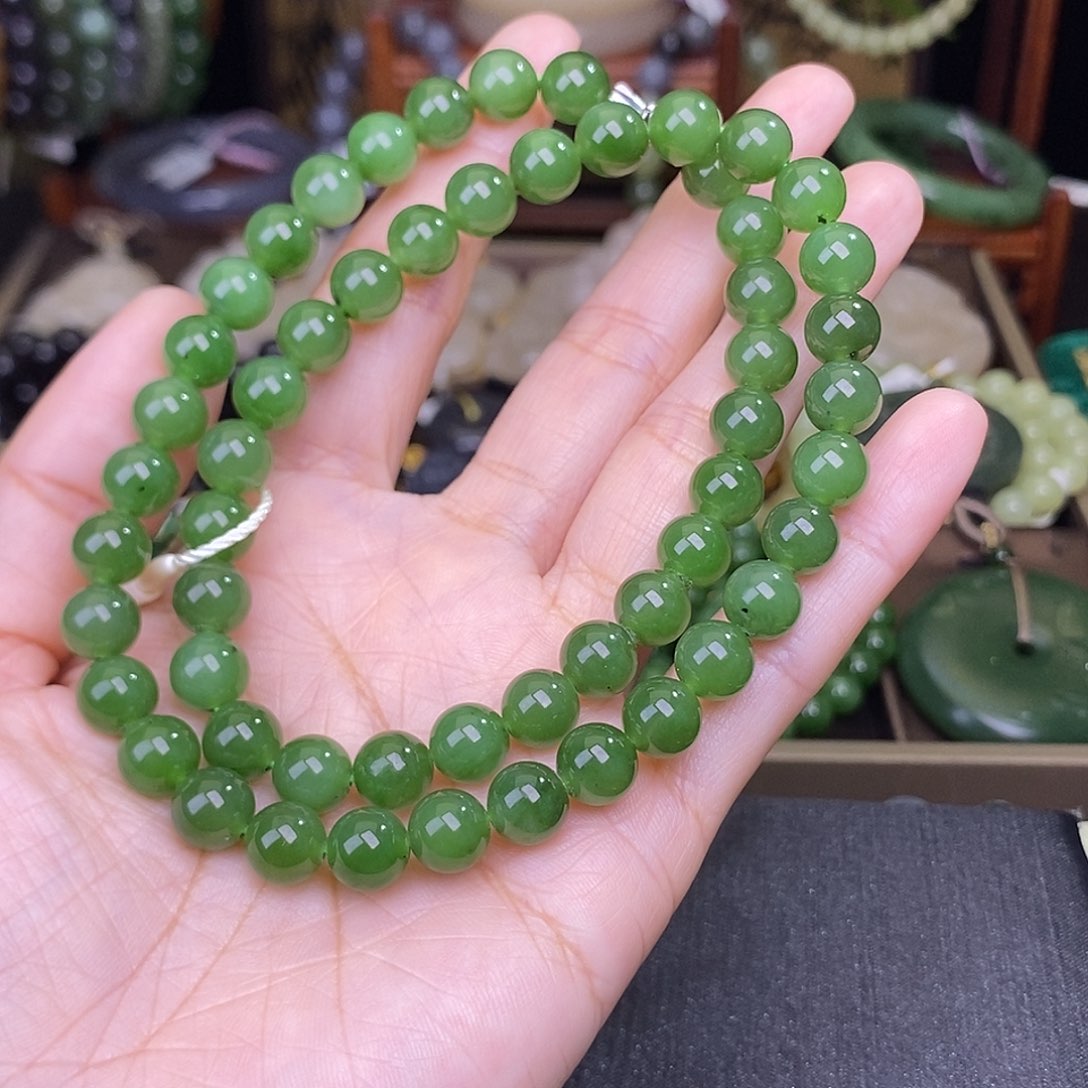 和田玉未镶嵌碧玉珠串清货价约8MM