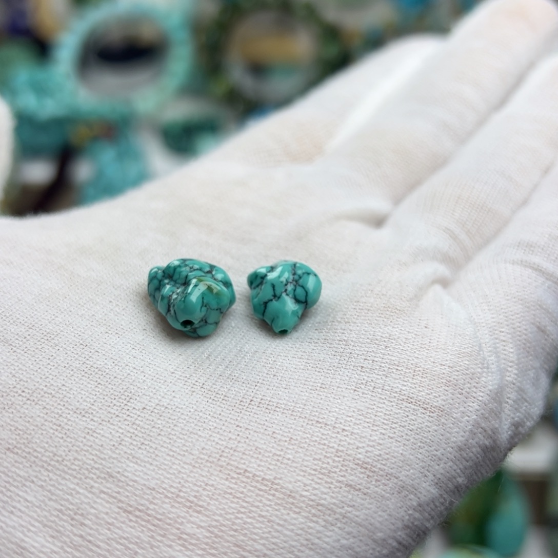 …***Y绿松石未镶嵌珠宝奇石