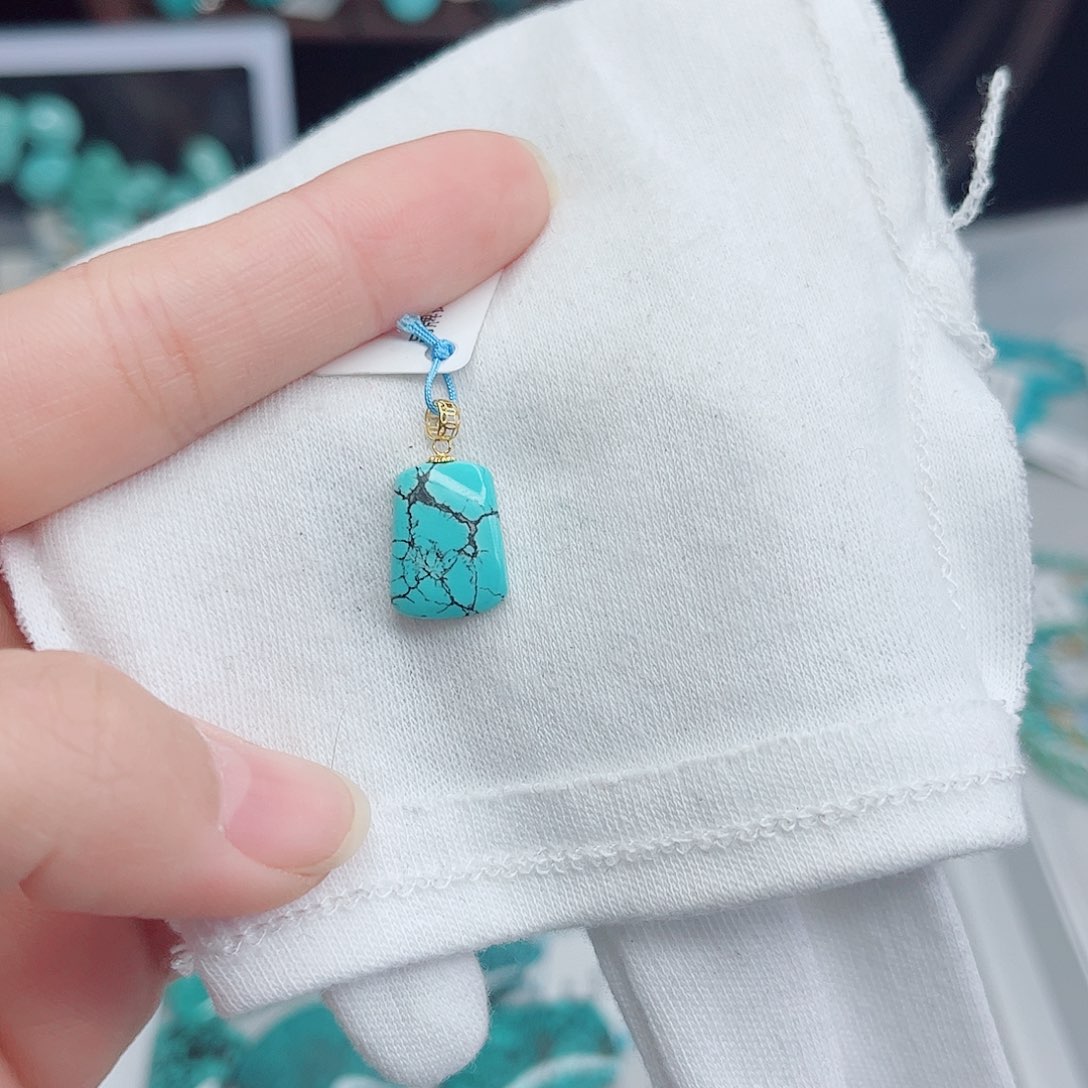 星***陈绿松石18K金镶嵌绿松石