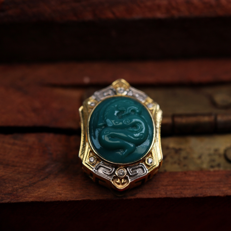 原矿绿松石镶嵌仿古龙背云（尺寸16.8×11.2）