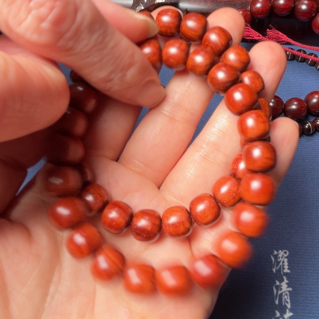 檀香紫檀（小叶紫檀）手串/手链去**?