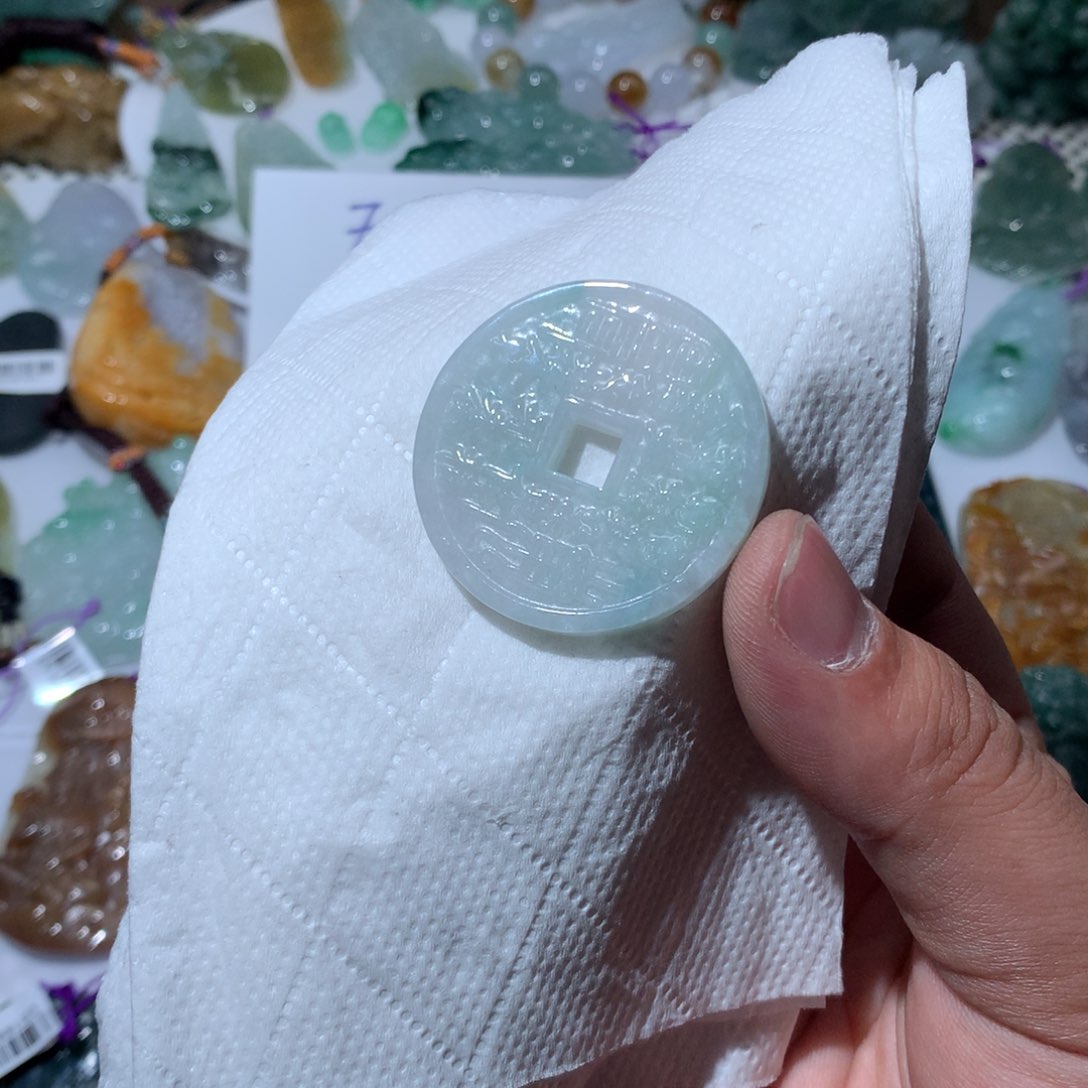 翡翠项链未镶嵌天然