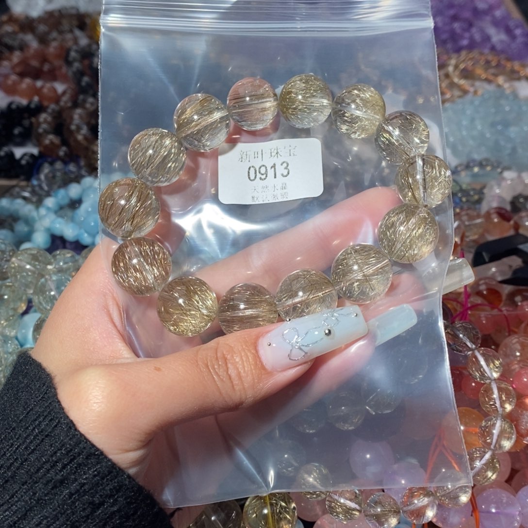 水晶手链未镶嵌?****?手链