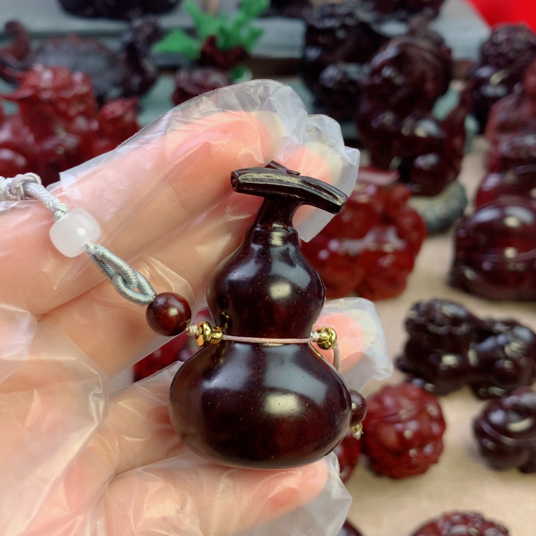 【闪购商品】檀香紫檀（小叶紫檀）