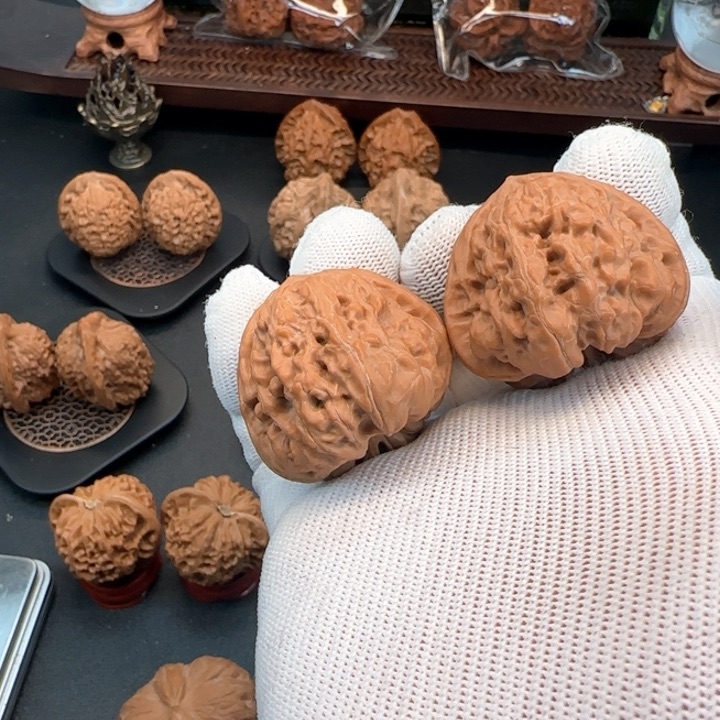 文玩核桃吊坠@*a凹底 龙鳞