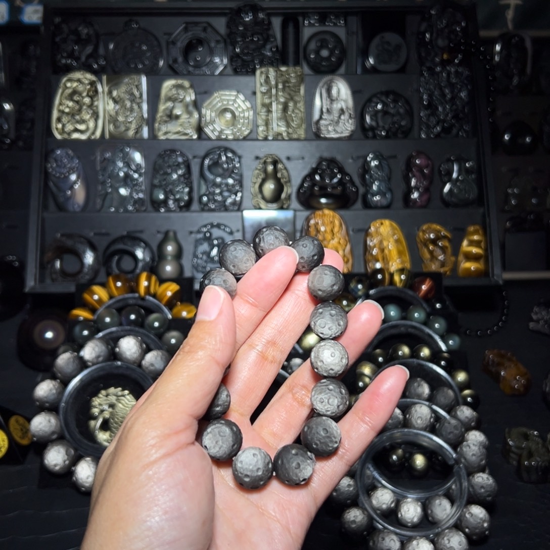 ᴄ****黑曜岩未镶嵌手链