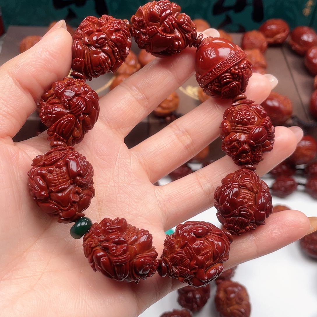 橄榄核手串屈*八大金刚